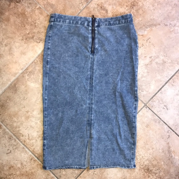 Denim like stretch pencil skirt with zipper midi - Picture 1 of 7